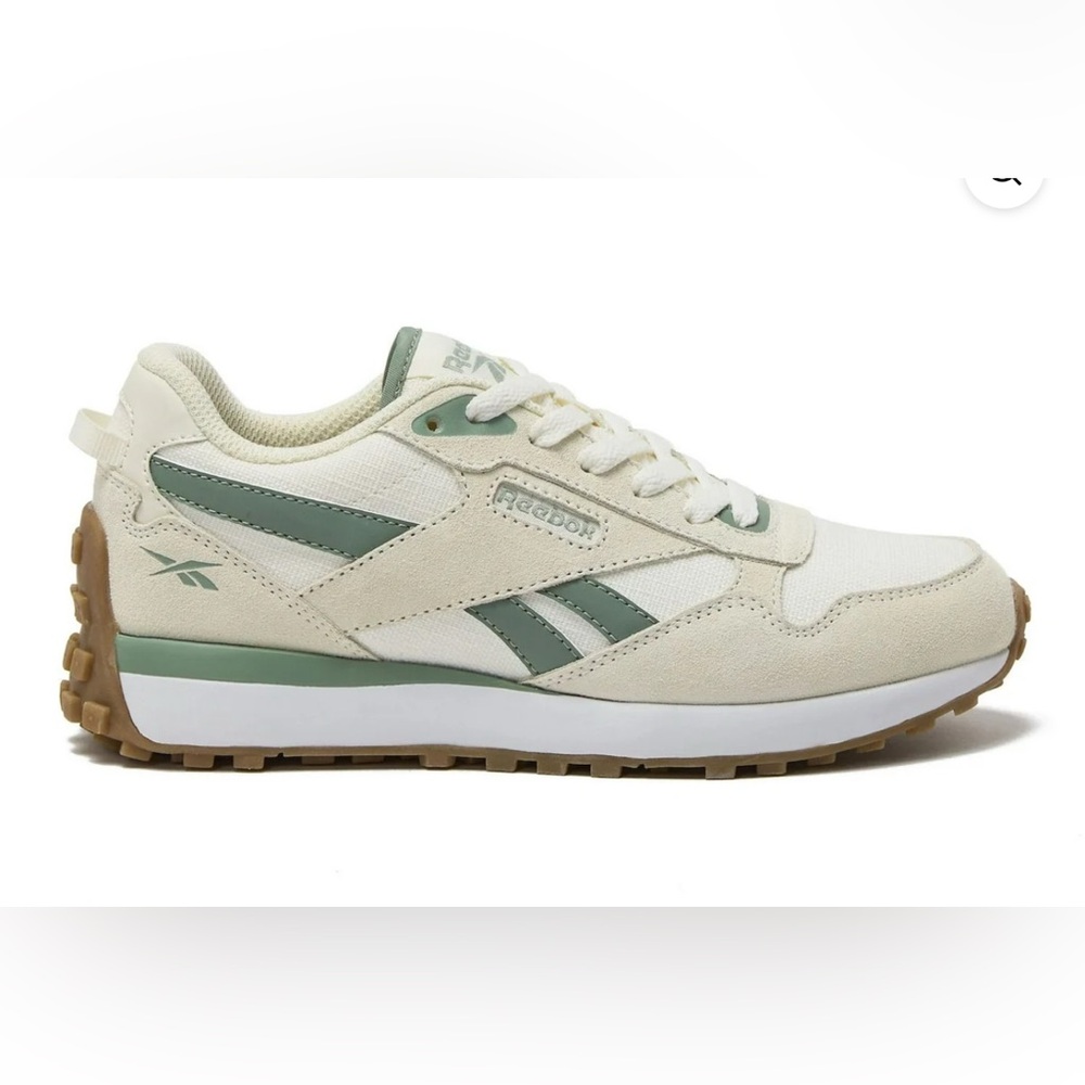 Reebok Cream and Green Women's Sneakers